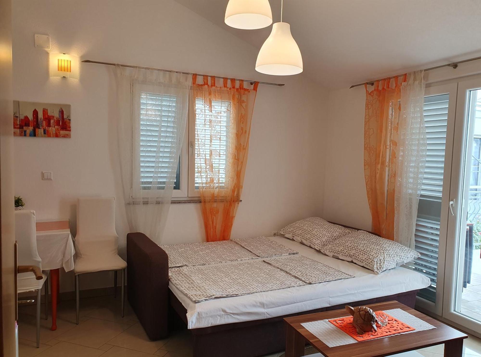 Apartmani Villa Lilliana Tribunj  Luaran gambar